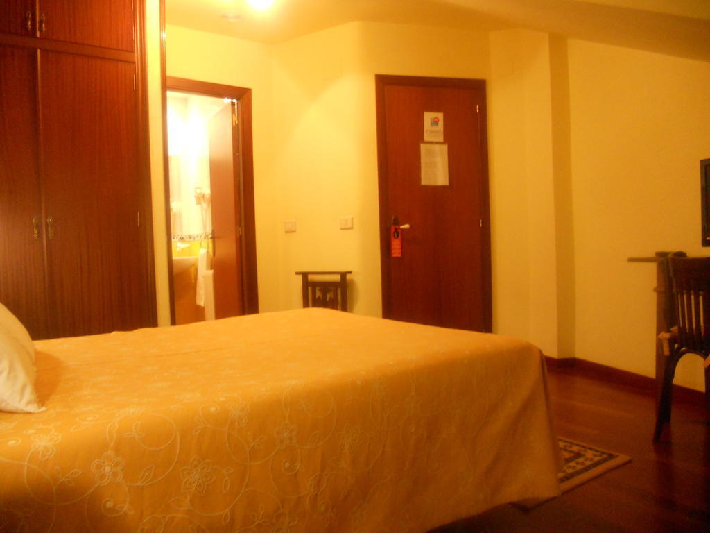 Hotel Taramundi Oda fotoğraf