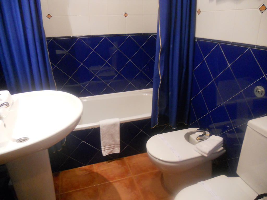 Hotel Taramundi Oda fotoğraf