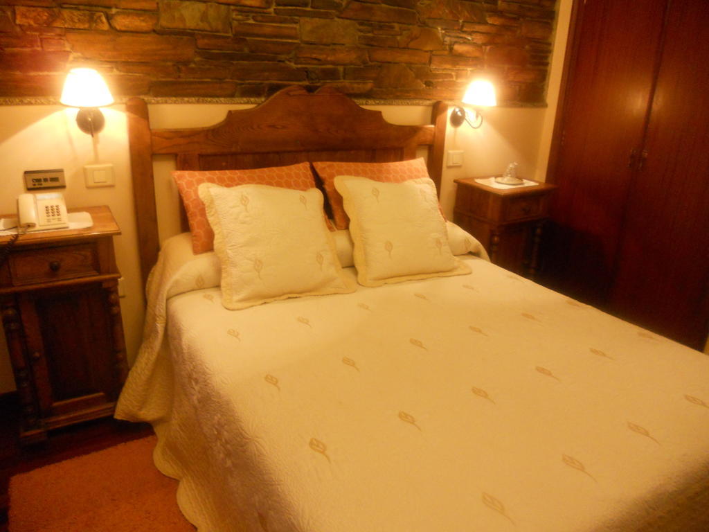 Hotel Taramundi Oda fotoğraf