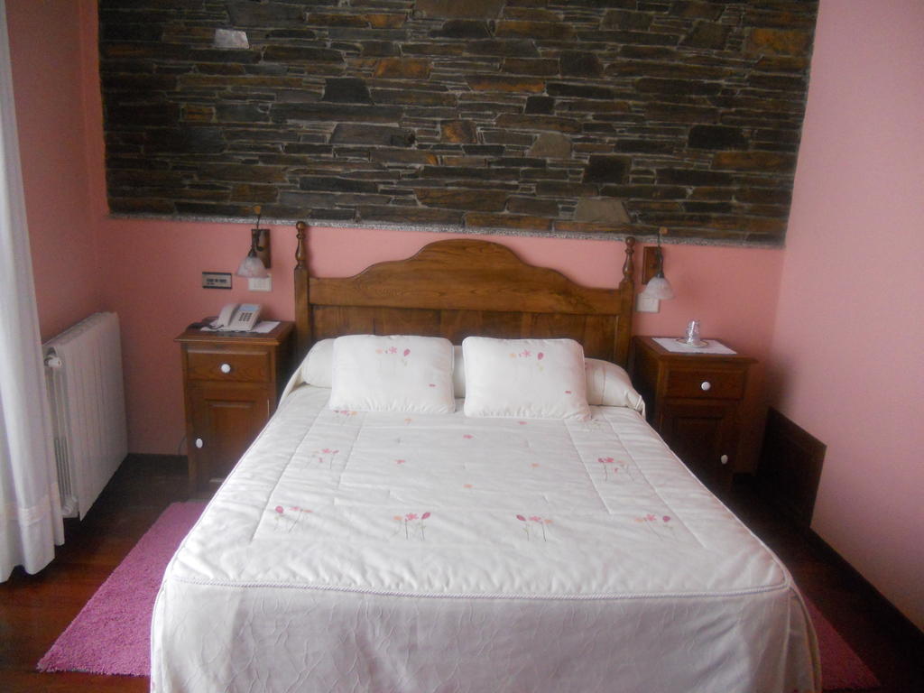 Hotel Taramundi Oda fotoğraf
